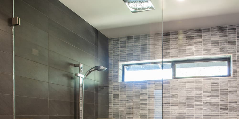Shower Glass Clamps vs. Shower Door Clips: What’s the Difference?