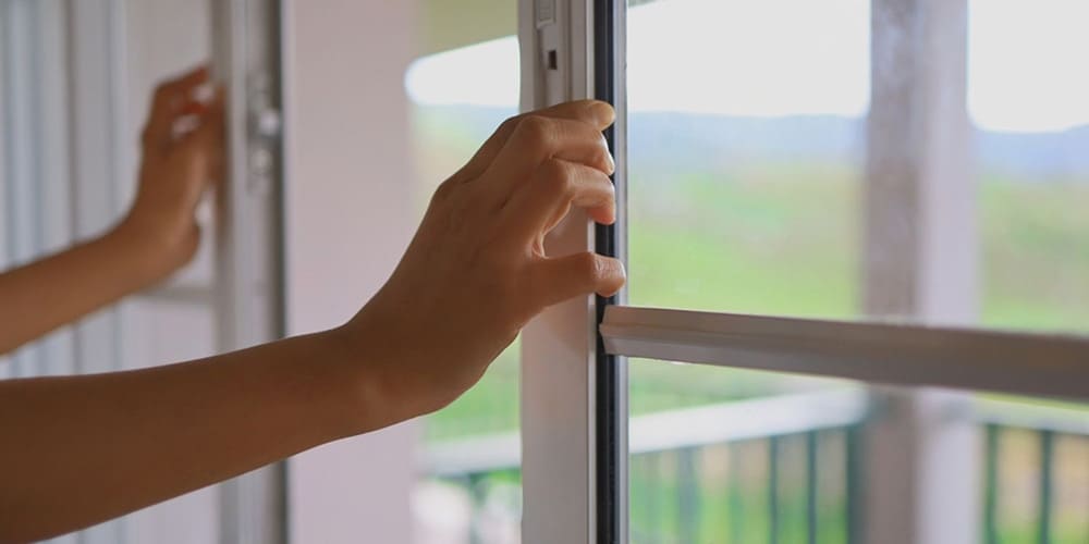 Bảo trì thiết yếu cho con lăn cửa sổ trượt