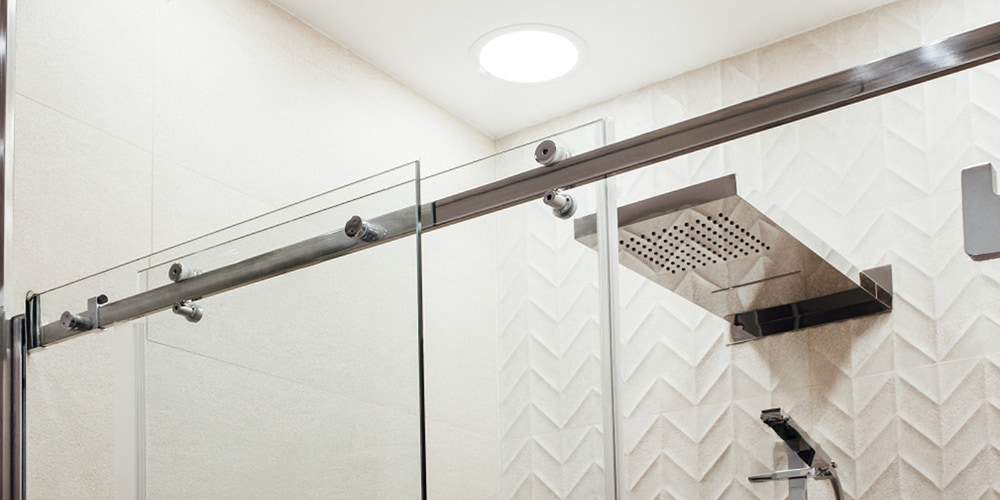 Home Expressions PEVA Duschvorhang 178x183cm - Mit Magneten & Metallösen In Azurblau